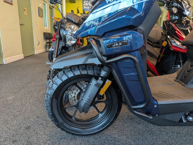 2025 Daix Tank EFI Scooter 200cc