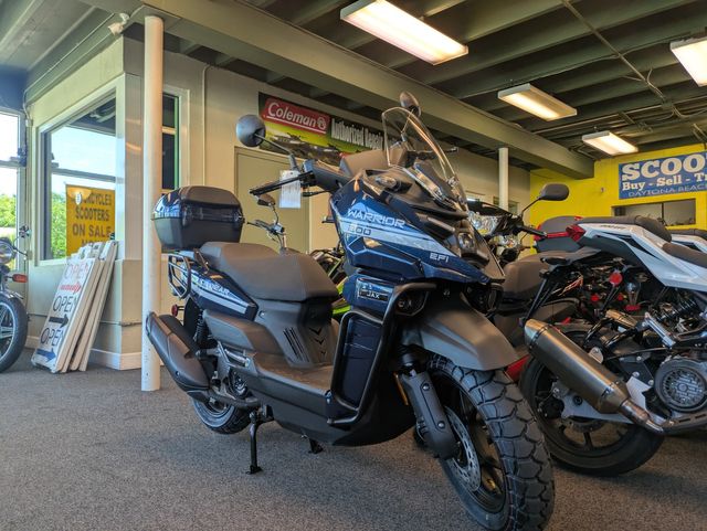 2025 Daix Tank EFI Scooter 200cc