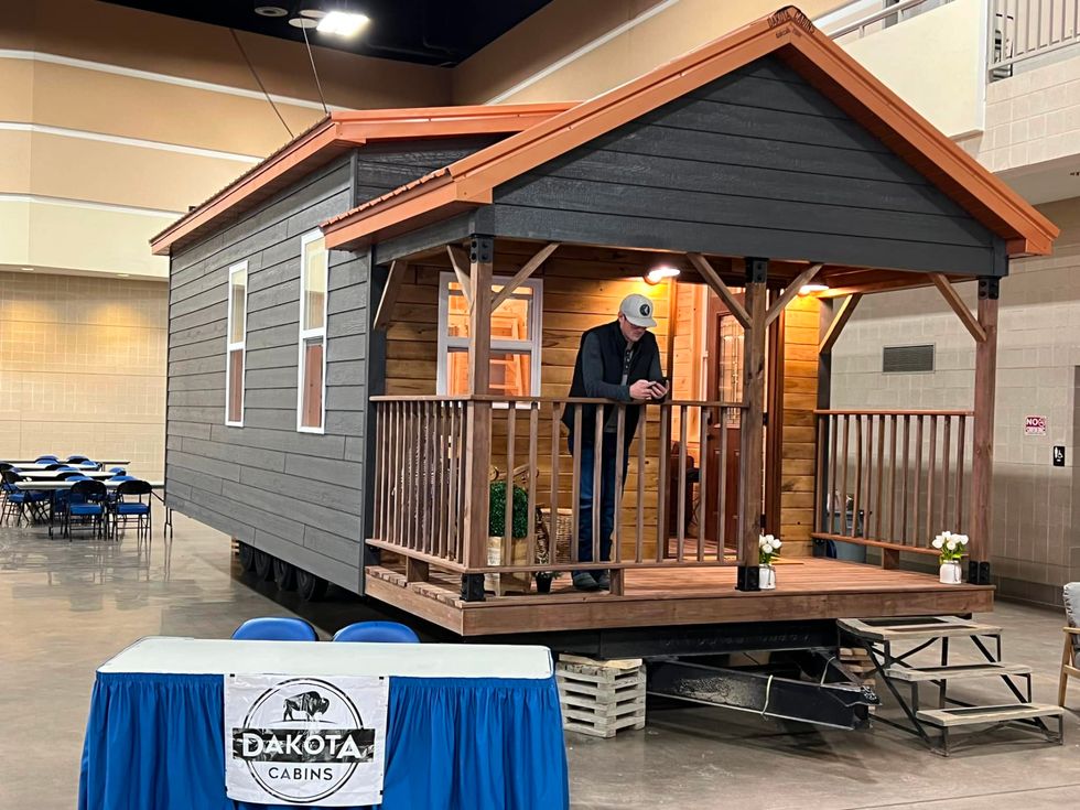 2024 Dakota Cabin Tumbleweed 12x33 Park Home in Dickinson, ND 58601