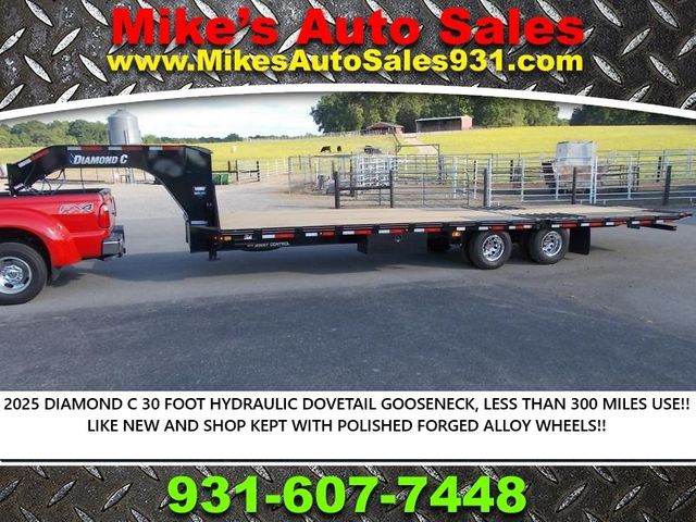 2025 Diamond C FMAX210 HDT 30' X 102