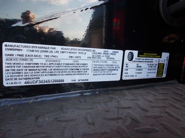 2025 Diamond C FMAX210 HDT 30' X 102"