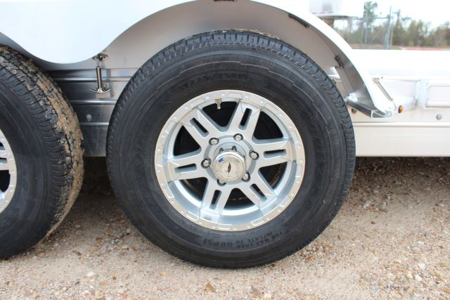 2025 Featherlite 3110 - 20' Open Car Trailer 20' 4.8K Axles Rub Rails HD Ramps | CONROE, TX | SportChassis/ Featherlite Trailers of Texas 2025 Featherlite 3110 - 20' Open Car Trailer 20' 4.8K Axles Rub Rails HD Ramps | CONROE, TX | SportChassis/ Featherlite Trailers of Texas