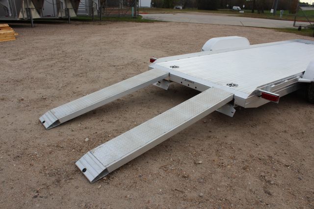 2025 Featherlite 3110 - 20' Open Car Trailer 20' 4.8K Axles Rub Rails HD Ramps | CONROE, TX | SportChassis/ Featherlite Trailers of Texas 2025 Featherlite 3110 - 20' Open Car Trailer 20' 4.8K Axles Rub Rails HD Ramps | CONROE, TX | SportChassis/ Featherlite Trailers of Texas