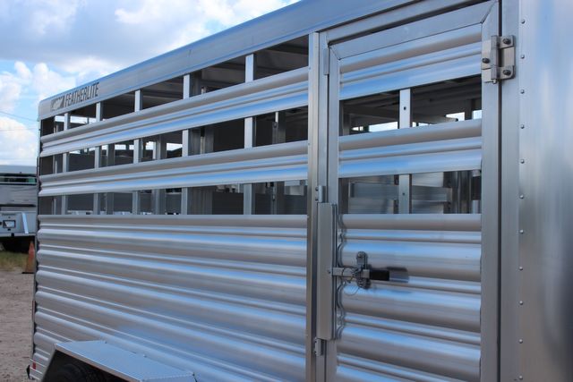 2025 Featherlite 8107 Livestock 16' 16' BP LIVESTOCK 6'7"W X 6'6"T CUT GATE 3 AIR GAPS | CONROE, TX | SportChassis/ Featherlite Trailers of Texas 2025 Featherlite 8107 Livestock 16' 16' BP LIVESTOCK 6'7"W X 6'6"T CUT GATE 3 AIR GAPS | CONROE, TX | SportChassis/ Featherlite Trailers of Texas