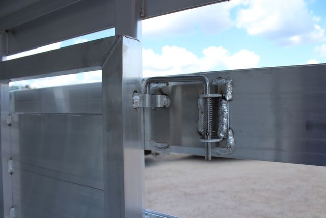 2025 Featherlite 8107 Livestock 16' 16' BP LIVESTOCK 6'7"W X 6'6"T CUT GATE 3 AIR GAPS | CONROE, TX | SportChassis/ Featherlite Trailers of Texas 2025 Featherlite 8107 Livestock 16' 16' BP LIVESTOCK 6'7"W X 6'6"T CUT GATE 3 AIR GAPS | CONROE, TX | SportChassis/ Featherlite Trailers of Texas