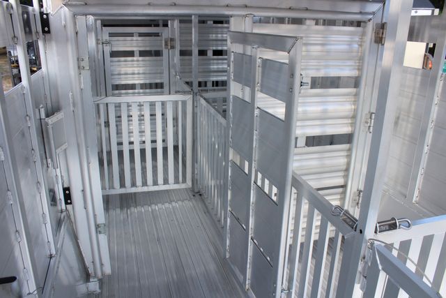 2025 Featherlite 8127 - 24' GN Livestock Trailer Removable 12 pen system and 2 walk-thru gates | CONROE, TX | SportChassis/ Featherlite Trailers of Texas 2025 Featherlite 8127 - 24' GN Livestock Trailer Removable 12 pen system and 2 walk-thru gates | CONROE, TX | SportChassis/ Featherlite Trailers of Texas