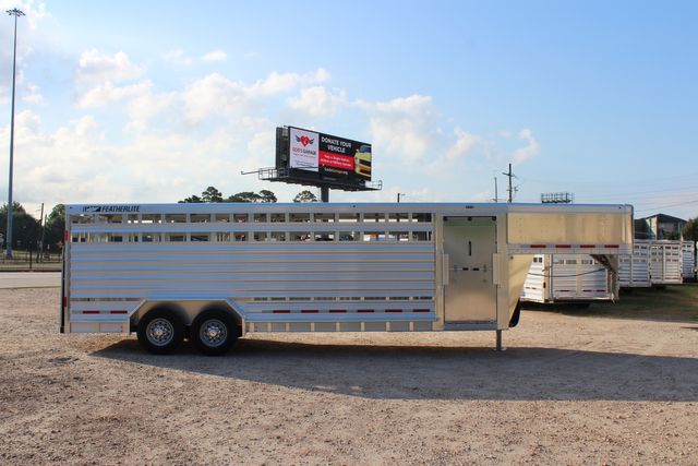 2025 Featherlite 8127 - 24' GN Livestock Trailer Removable 12 pen system and 2 walk-thru gates | CONROE, TX | SportChassis/ Featherlite Trailers of Texas 2025 Featherlite 8127 - 24' GN Livestock Trailer Removable 12 pen system and 2 walk-thru gates | CONROE, TX | SportChassis/ Featherlite Trailers of Texas