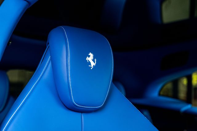 2025 Ferrari Purosangue Venum black forged carbon wide-body