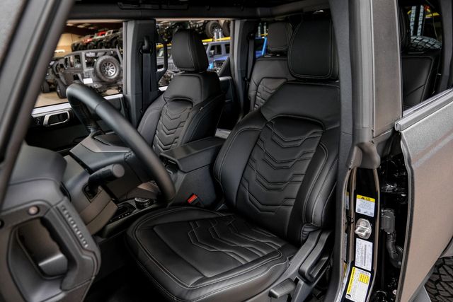 2025 Ford Bronco Badlands 4X4 LIFTED,BUMPERS,LED'S,DUPONT KEVLAR | Carrollton, TX | Texas Vehicle Exchange 2025 Ford Bronco Badlands 4X4 LIFTED,BUMPERS,LED'S,DUPONT KEVLAR | Carrollton, TX | Texas Vehicle Exchange