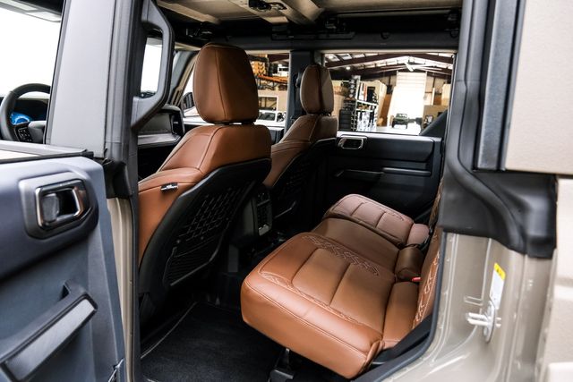 2025 Ford Bronco Badlands 4X4 LIFTED,BUMPERS,LED'S,DUPONT KEVLAR | Carrollton, TX | Texas Vehicle Exchange 2025 Ford Bronco Badlands 4X4 LIFTED,BUMPERS,LED'S,DUPONT KEVLAR | Carrollton, TX | Texas Vehicle Exchange