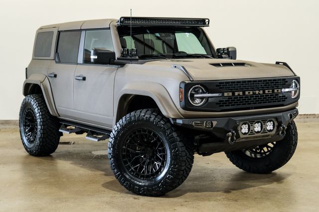 2025 Ford Bronco Badlands 4X4 LIFTED,BUMPERS,LED'S,DUPONT KEVLAR | Carrollton, TX | Texas Vehicle Exchange 2025 Ford Bronco Badlands 4X4 LIFTED,BUMPERS,LED'S,DUPONT KEVLAR | Carrollton, TX | Texas Vehicle Exchange