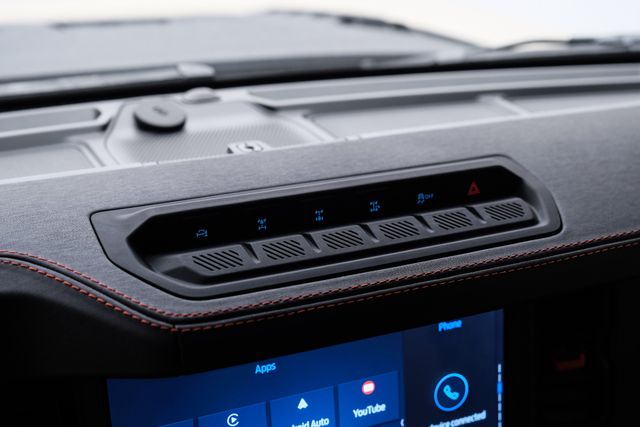 2025 Ford Bronco Raptor 4X4 DUPONT KEVLAR,BUMPERS,LED'S,NAV,360 CAM | Carrollton, TX | Texas Vehicle Exchange 2025 Ford Bronco Raptor 4X4 DUPONT KEVLAR,BUMPERS,LED'S,NAV,360 CAM | Carrollton, TX | Texas Vehicle Exchange