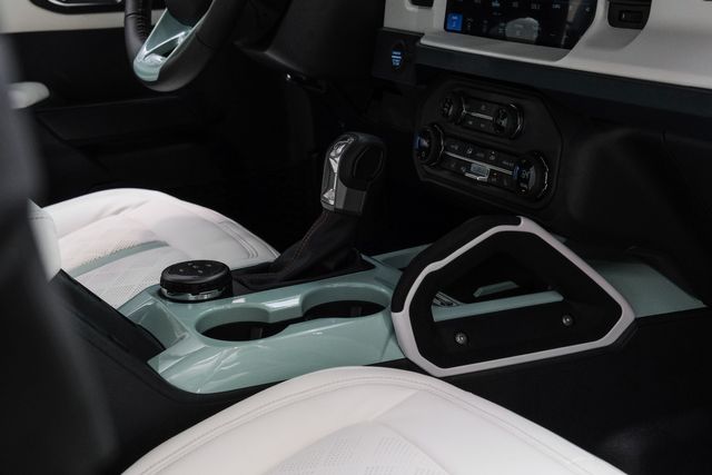 2025 Ford Bronco Heritage Edition 4X4,LIFTED,BUMPERS,LED'S,20' FUEL | Carrollton, TX | Texas Vehicle Exchange 2025 Ford Bronco Heritage Edition 4X4,LIFTED,BUMPERS,LED'S,20' FUEL | Carrollton, TX | Texas Vehicle Exchange