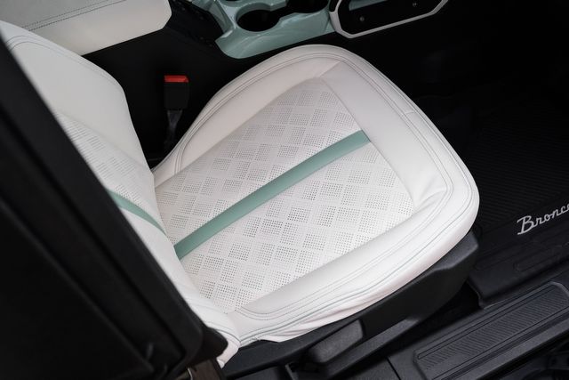 2025 Ford Bronco Heritage Edition 4X4,LIFTED,BUMPERS,LED'S,20' FUEL | Carrollton, TX | Texas Vehicle Exchange 2025 Ford Bronco Heritage Edition 4X4,LIFTED,BUMPERS,LED'S,20' FUEL | Carrollton, TX | Texas Vehicle Exchange