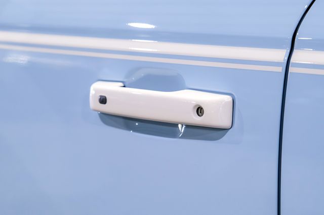 2025 Ford Bronco Heritage Edition 4X4, LIFTED, 20" FUEL, LEATHER | Carrollton, TX | Texas Vehicle Exchange