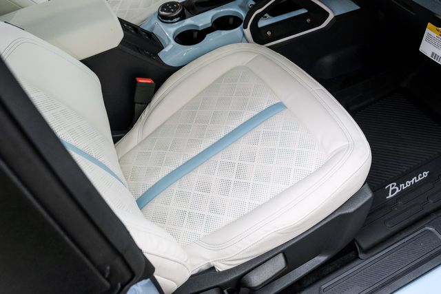 2025 Ford Bronco Heritage Edition 4X4, LIFTED, 20" FUEL, LEATHER | Carrollton, TX | Texas Vehicle Exchange 2025 Ford Bronco Heritage Edition 4X4, LIFTED, 20" FUEL, LEATHER | Carrollton, TX | Texas Vehicle Exchange