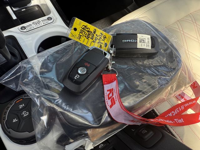 2025 Ford Bronco BAYSHORE BRONCO BLUSH PINK RETRO LEATHER | Plant City, FL | psv5 DEMO - Bayshore Automotive 2025 Ford Bronco BAYSHORE BRONCO BLUSH PINK RETRO LEATHER | Plant City, FL | psv5 DEMO - Bayshore Automotive