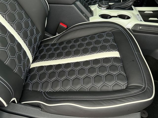 2025 Ford Bronco PURPLE SHIFT PEARL CUSTOM LEATHER HARDTOP LOADED | Plant City, FL | psv5 DEMO - Bayshore Automotive 2025 Ford Bronco PURPLE SHIFT PEARL CUSTOM LEATHER HARDTOP LOADED | Plant City, FL | psv5 DEMO - Bayshore Automotive