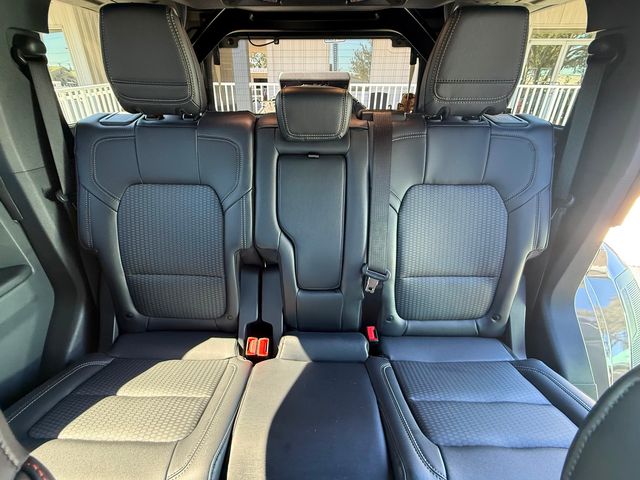 2025 Ford Bronco RAPTOR MARSH GREY LIKE NEW | Plant City, FL | psv5 DEMO - Bayshore Automotive 2025 Ford Bronco RAPTOR MARSH GREY LIKE NEW | Plant City, FL | psv5 DEMO - Bayshore Automotive