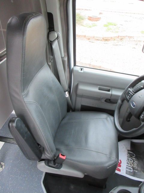 2025 Ford E-450 25 Passenger Bus