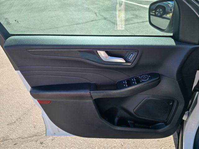 2025 Ford Escape ST-Line 2025 Ford Escape ST-Line