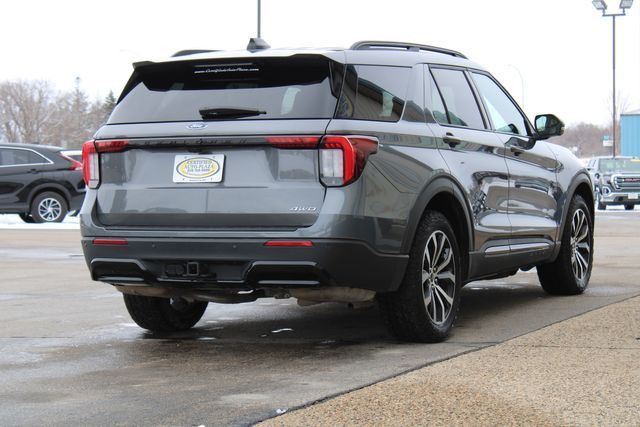 2025 Ford Explorer ST-Line AWD