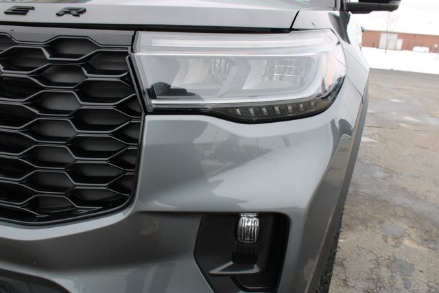 2025 Ford Explorer ST-Line AWD