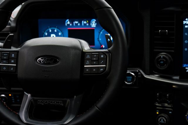 2025 Ford F-150 Raptor 4X4 DUPONT KEVLAR,BUMPERS,LIFTED, LEDS,20" | Carrollton, TX | Texas Vehicle Exchange