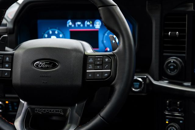 2025 Ford F-150 Raptor 4X4 DUPONT KEVLAR,BUMPERS,LIFTED, LEDS,22" | Carrollton, TX | Texas Vehicle Exchange