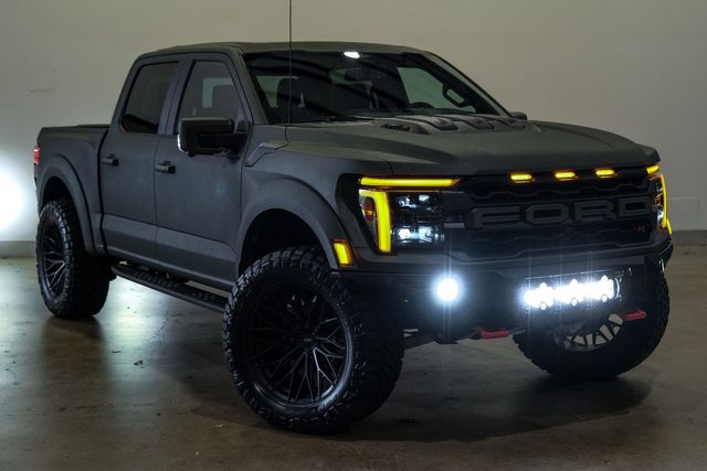 2025 Ford F-150 Raptor 4X4,DUPONT KEVLAR,BUMPERS,LIFTED,22" VOSSEN | Carrollton, TX | Texas Vehicle Exchange