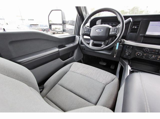 2025 Ford F-250 Super Duty XLT