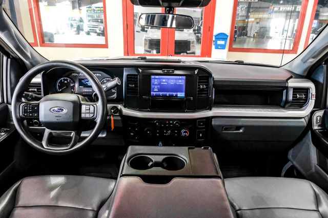 2025 Ford F-350 Super Duty XL