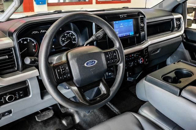 2025 Ford F-350 Super Duty XL 2025 Ford F-350 Super Duty XL