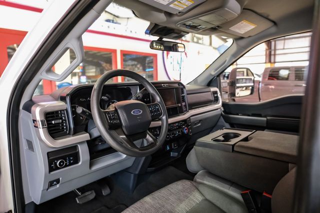 2025 Ford F-350 Super Duty XLT 2025 Ford F-350 Super Duty XLT