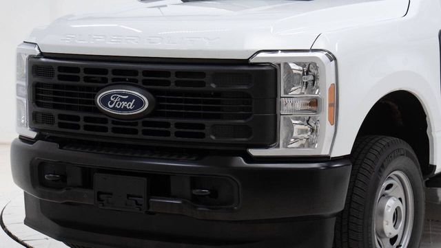 2025 Ford F-350 Super Duty XL 4x4 4dr Crew Cab 8 ft. LB SRW Pickup | Houston, TX | Houston Auto Credit