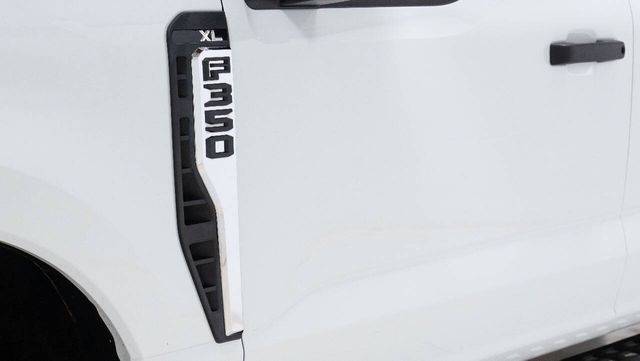 2025 Ford F-350 Super Duty XL 4x4 4dr Crew Cab 8 ft. LB SRW Pickup | Houston, TX | Houston Auto Credit 2025 Ford F-350 Super Duty XL 4x4 4dr Crew Cab 8 ft. LB SRW Pickup | Houston, TX | Houston Auto Credit