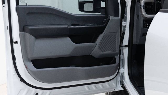 2025 Ford F-350 Super Duty XL 4x4 4dr Crew Cab 8 ft. LB SRW Pickup | Houston, TX | Houston Auto Credit