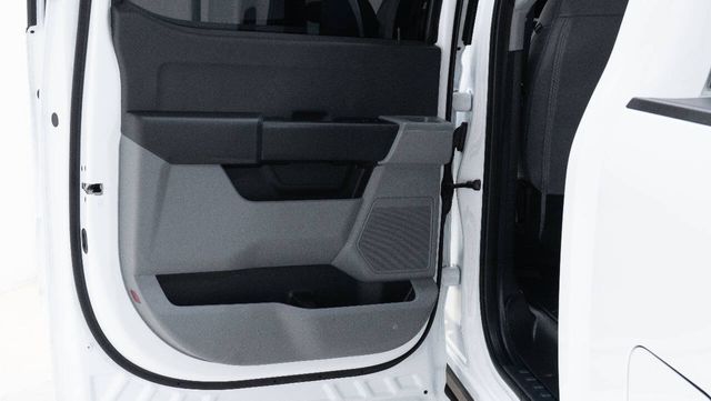 2025 Ford F-350 Super Duty XL 4x4 4dr Crew Cab 8 ft. LB SRW Pickup | Houston, TX | Houston Auto Credit