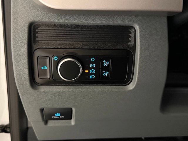 2025 Ford F-350 Super Duty XL 4x4 4dr Crew Cab 8 ft. LB SRW Pickup | Houston, TX | Houston Auto Credit 2025 Ford F-350 Super Duty XL 4x4 4dr Crew Cab 8 ft. LB SRW Pickup | Houston, TX | Houston Auto Credit