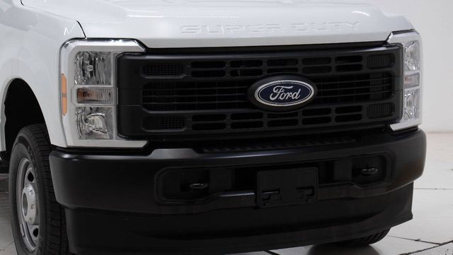 2025 Ford F-350 Super Duty XL 4x4 4dr Crew Cab 8 ft. LB SRW Pickup | Houston, TX | Houston Auto Credit
