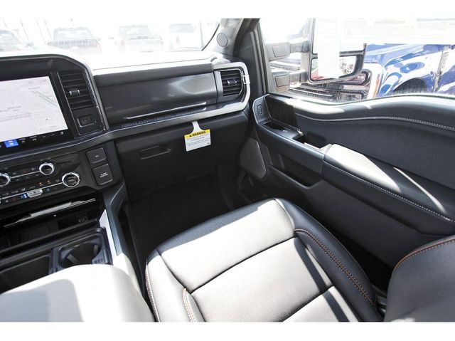 2025 Ford F-350 Super Duty Lariat