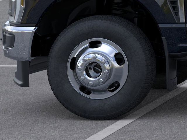 2025 Ford F-350 Super Duty XL