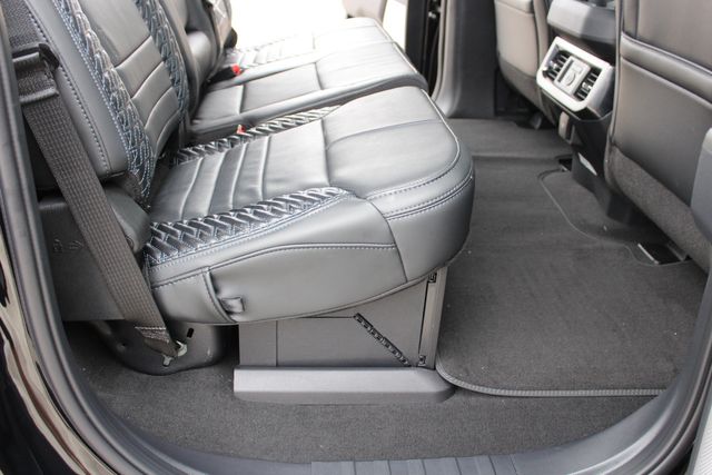 2025 Ford F-450 Super Duty Platinum | CONROE, TX | SportChassis/ Featherlite Trailers of Texas 2025 Ford F-450 Super Duty Platinum | CONROE, TX | SportChassis/ Featherlite Trailers of Texas