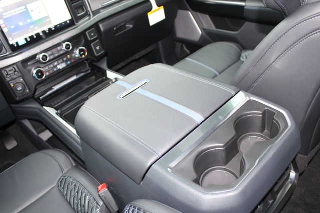 2025 Ford F-450 Super Duty Platinum | CONROE, TX | SportChassis/ Featherlite Trailers of Texas 2025 Ford F-450 Super Duty Platinum | CONROE, TX | SportChassis/ Featherlite Trailers of Texas