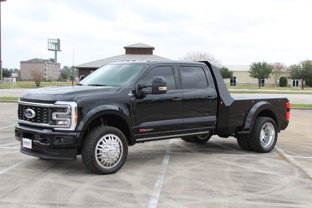 2025 Ford F-450 Super Duty Platinum | CONROE, TX | SportChassis/ Featherlite Trailers of Texas 2025 Ford F-450 Super Duty Platinum | CONROE, TX | SportChassis/ Featherlite Trailers of Texas