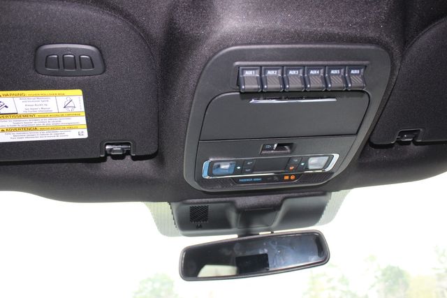 2025 Ford F-450 Super Duty Platinum | CONROE, TX | SportChassis/ Featherlite Trailers of Texas 2025 Ford F-450 Super Duty Platinum | CONROE, TX | SportChassis/ Featherlite Trailers of Texas