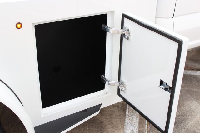 2025 Ford F-450 Super Duty Lariat Ultimate Pkg 4x4 DRW USA Haulers Alum Bed | CONROE, TX | SportChassis/ Featherlite Trailers of Texas 2025 Ford F-450 Super Duty Lariat Ultimate Pkg 4x4 DRW USA Haulers Alum Bed | CONROE, TX | SportChassis/ Featherlite Trailers of Texas