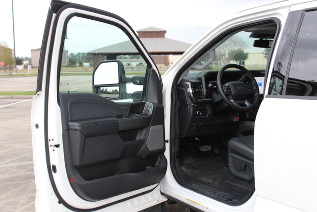 2025 Ford F-450 Super Duty Lariat Ultimate Pkg 4x4 DRW USA Haulers Alum Bed | CONROE, TX | SportChassis/ Featherlite Trailers of Texas 2025 Ford F-450 Super Duty Lariat Ultimate Pkg 4x4 DRW USA Haulers Alum Bed | CONROE, TX | SportChassis/ Featherlite Trailers of Texas