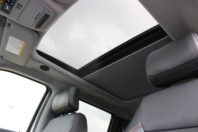 2025 Ford F-450 Super Duty Lariat Ultimate Pkg 4x4 DRW USA Haulers Alum Bed | CONROE, TX | SportChassis/ Featherlite Trailers of Texas 2025 Ford F-450 Super Duty Lariat Ultimate Pkg 4x4 DRW USA Haulers Alum Bed | CONROE, TX | SportChassis/ Featherlite Trailers of Texas