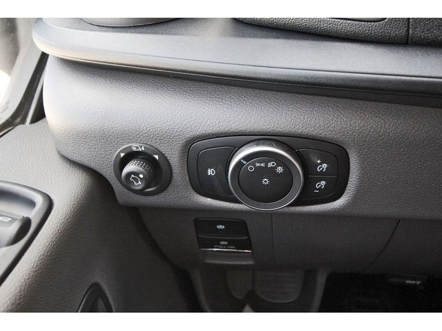 2025 Ford Transit XLT